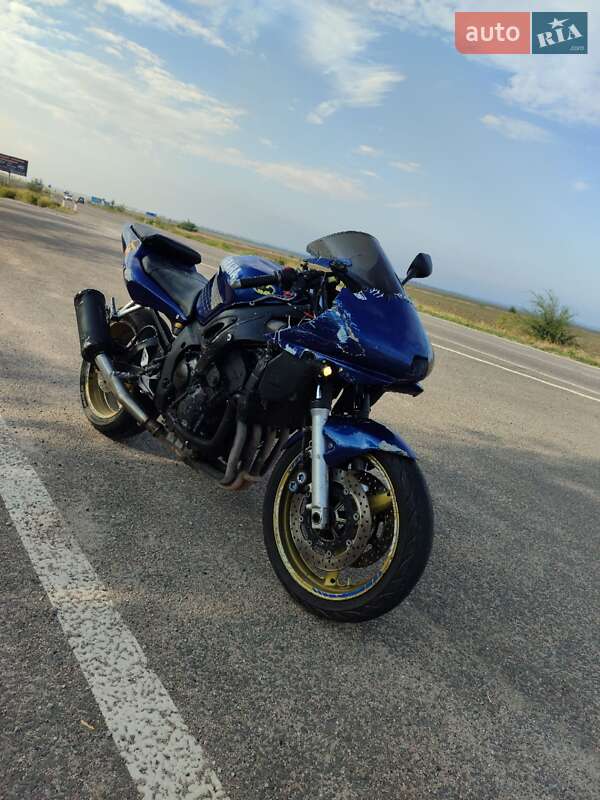 Спортбайк Yamaha R6 2003 в Кривом Роге