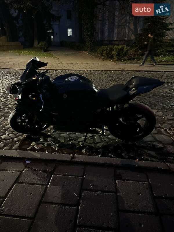 Спортбайк Yamaha R6 2019 в Луцке