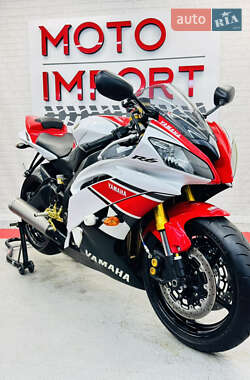Спортбайк Yamaha R6 2012 в Одессе