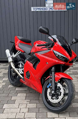 Спортбайк Yamaha R6 2003 в Новомосковську