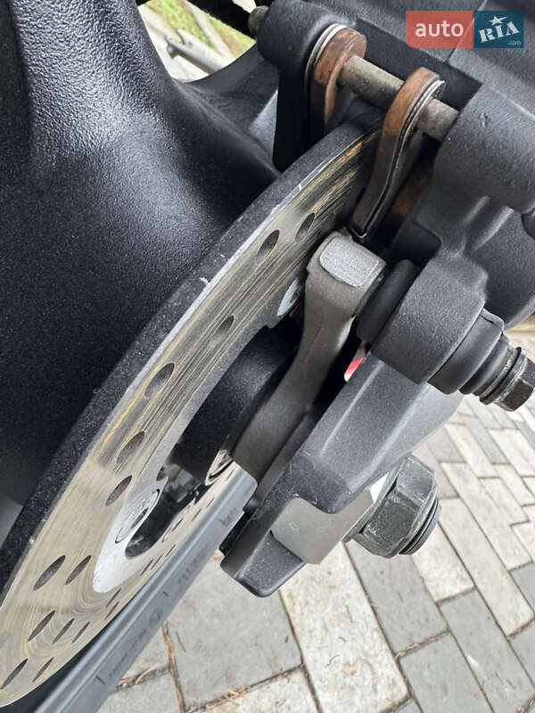 Спортбайк Yamaha R6 2003 в Новомосковске