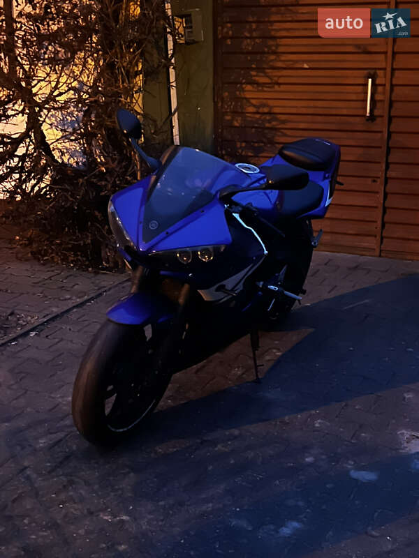 Спортбайк Yamaha R6 2004 в Виннице