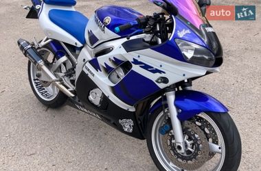 Спортбайк Yamaha R6 2000 в Вінниці