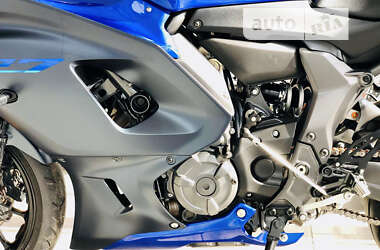 Спортбайк Yamaha R7 2021 в Киеве