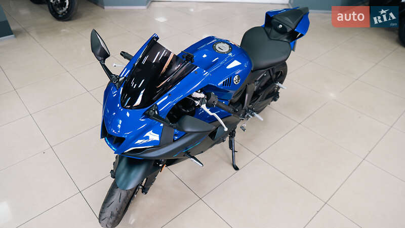 Спортбайк Yamaha R7 2021 в Киеве