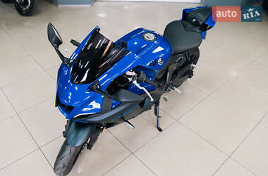 Спортбайк Yamaha R7 2021 в Киеве