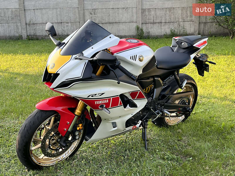 Спортбайк Yamaha R7 2023 в Дніпрі