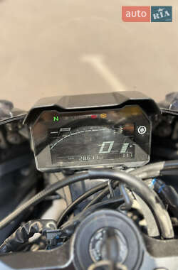 Спортбайк Yamaha R7 2022 в 