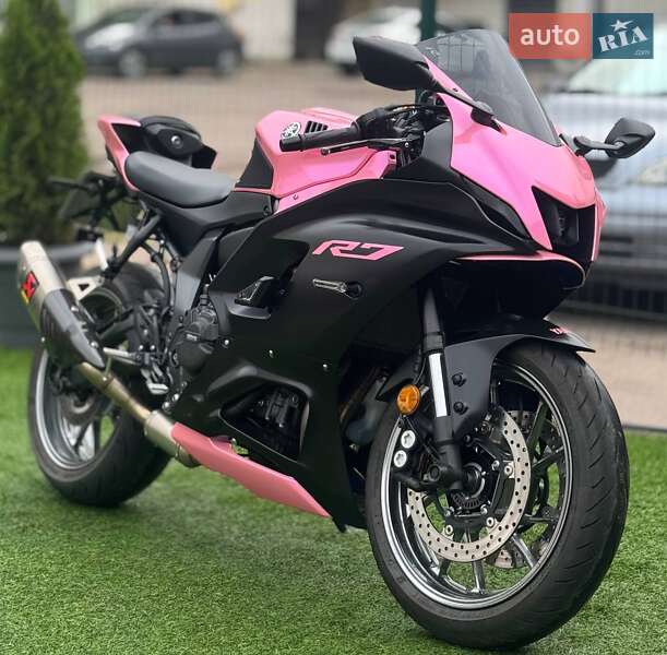 Спортбайк Yamaha R7 2024 в Киеве