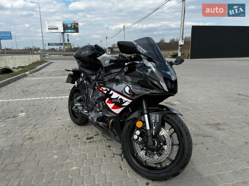 Спортбайк Yamaha R7 2024 в Львові