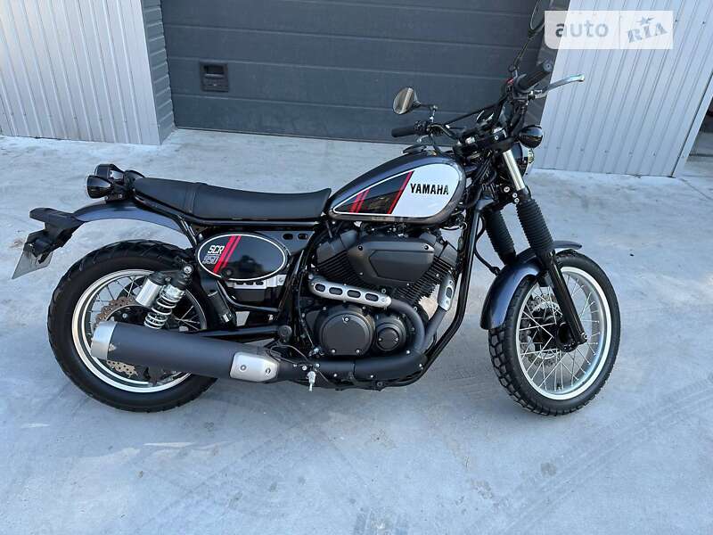 Yamaha SCR 2017
