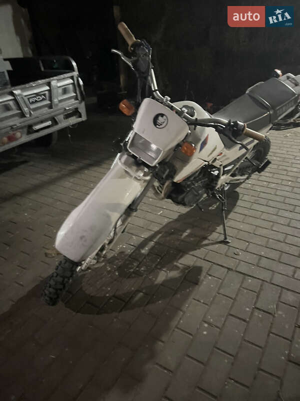 Мотоцикл Внедорожный (Enduro) Yamaha Serow 250 2001 в Ковеле