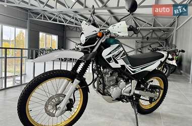 Мотоцикл Внедорожный (Enduro) Yamaha Serow 250 2017 в 