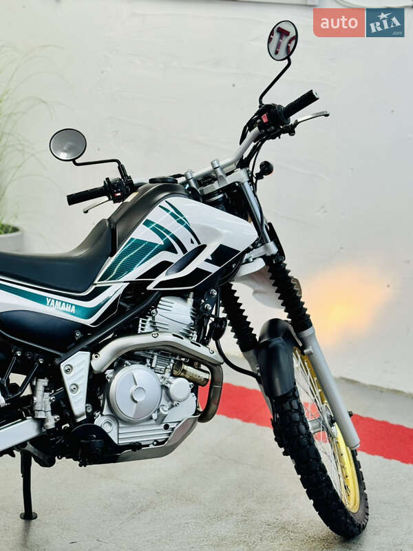 Мотоцикл Позашляховий (Enduro) Yamaha Serow 2013 в Одесі
