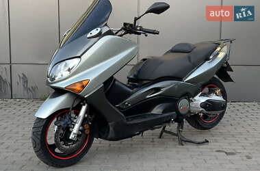 Макси-скутер Yamaha T-Max 500 2002 в Ровно