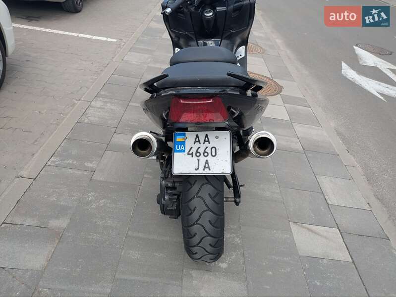 Макси-скутер Yamaha T-Max 500 2011 в Киеве
