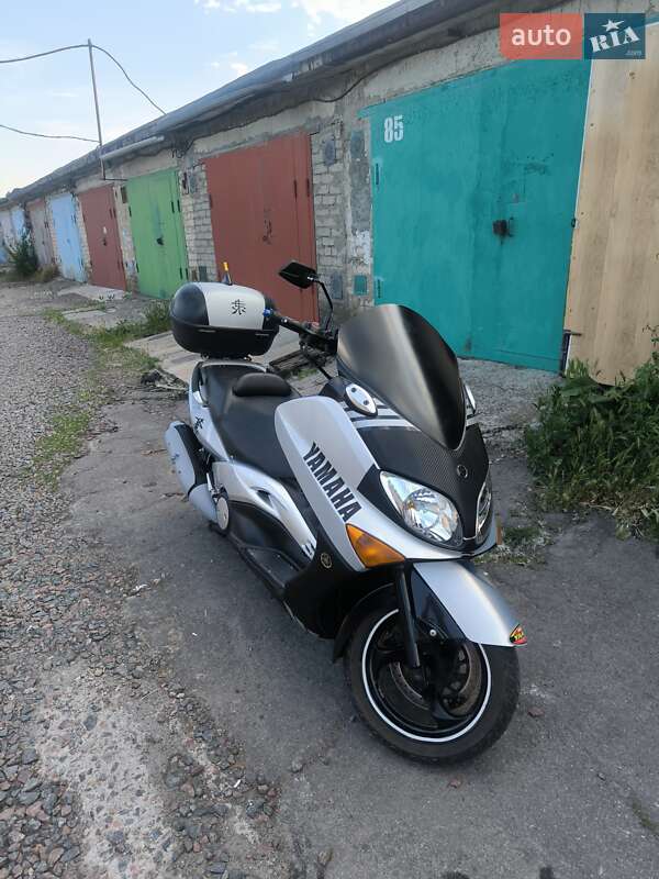 Макси-скутер Yamaha T-Max 500 2002 в 