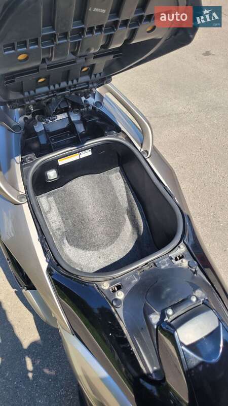 Макси-скутер Yamaha T-Max 500 2011 в Харькове