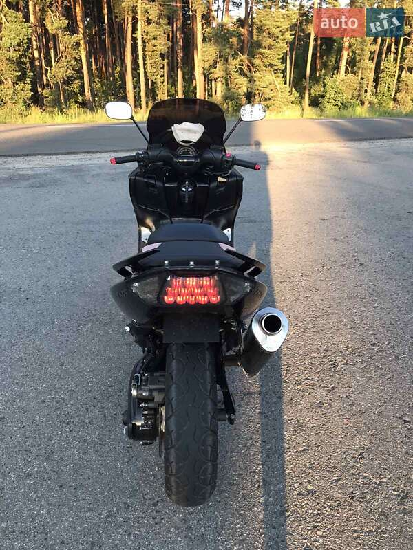 Грузовые мотороллеры, мотоциклы, скутеры, мопеды Yamaha T-MAX 2008 в Ахтырке фото 4 Грузовые мотороллеры, мотоциклы, скутеры, мопеды Yamaha T-MAX 2008 в Ахтырке