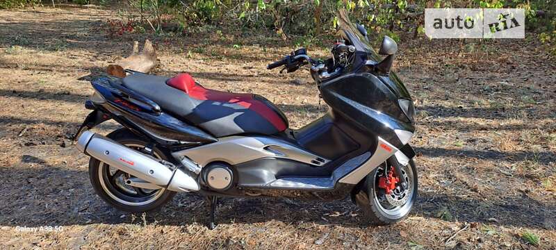 Макси-скутер Yamaha T-MAX 2008 в Кропивницком