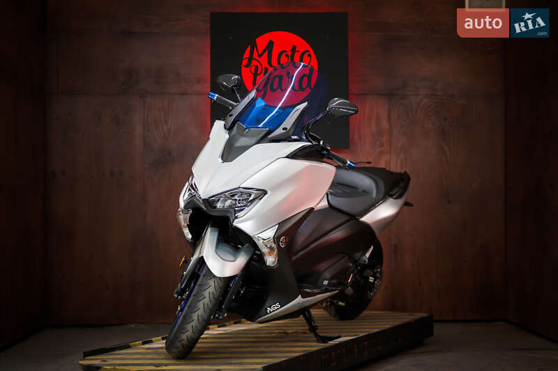 Максі-скутер Yamaha T-MAX 2017 в Дніпрі