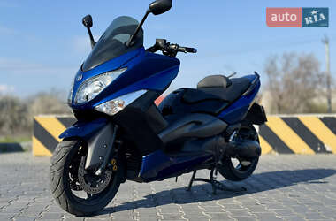 Макси-скутер Yamaha T-MAX 2009 в 