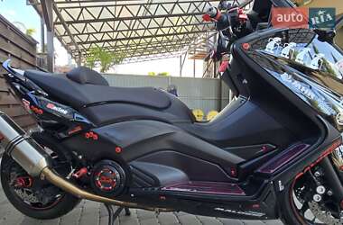 Спортбайк Yamaha T-MAX 2014 в 