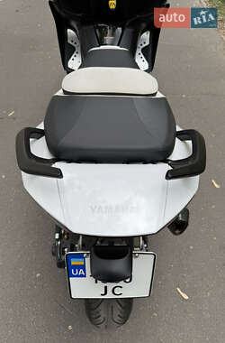 Максі-скутер Yamaha T-MAX 2010 в 