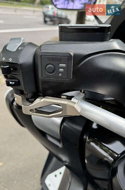 Максі-скутер Yamaha T-MAX 2010 в 