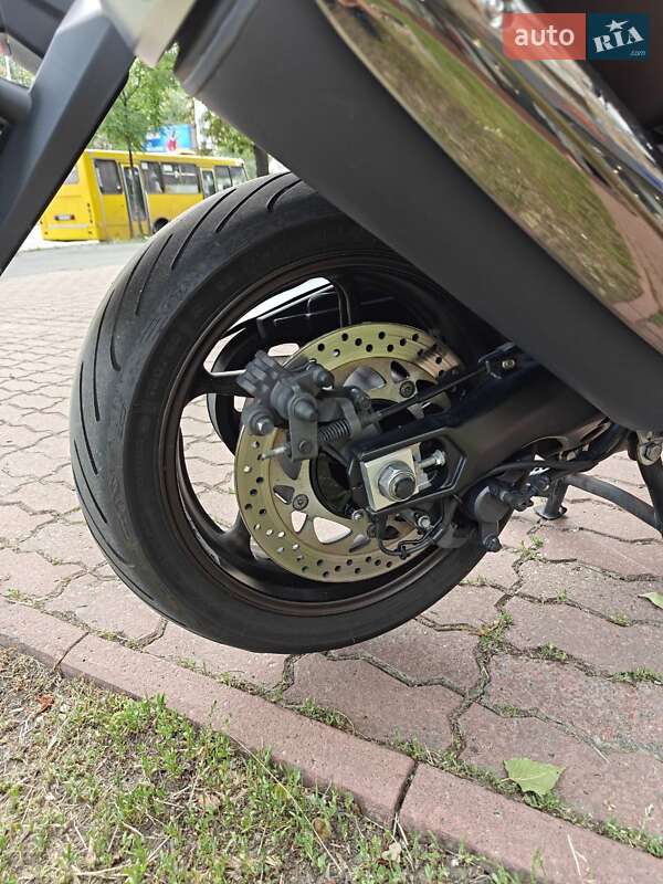Макси-скутер Yamaha T-MAX 2016 в Киеве
