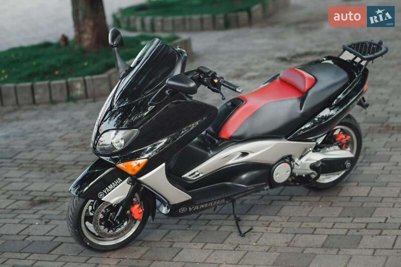 Yamaha T-MAX 2008
