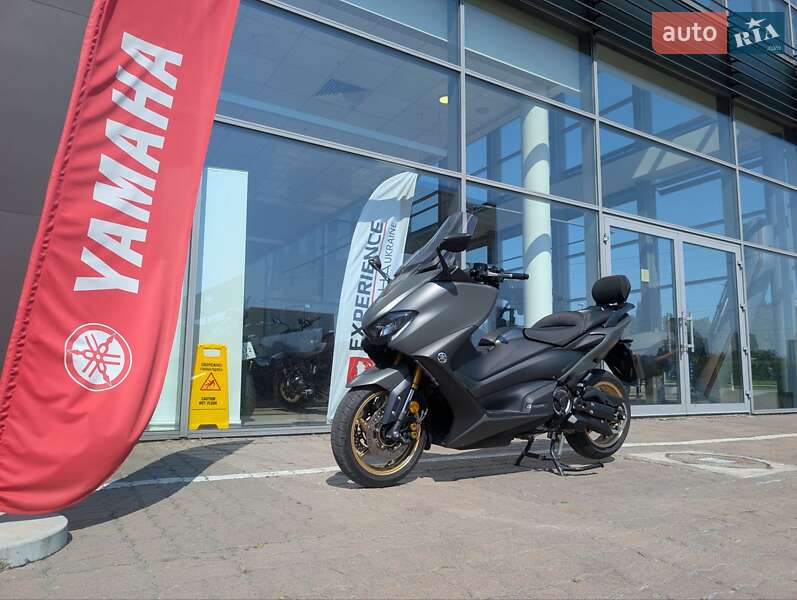 Скутер Yamaha T-MAX 2021 в Киеве фото 10 Скутер Yamaha T-MAX 2021 в Киеве