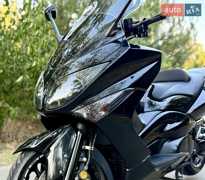 Максі-скутер Yamaha T-MAX 2011 в Одесі фото 16 Максі-скутер Yamaha T-MAX 2011 в Одесі