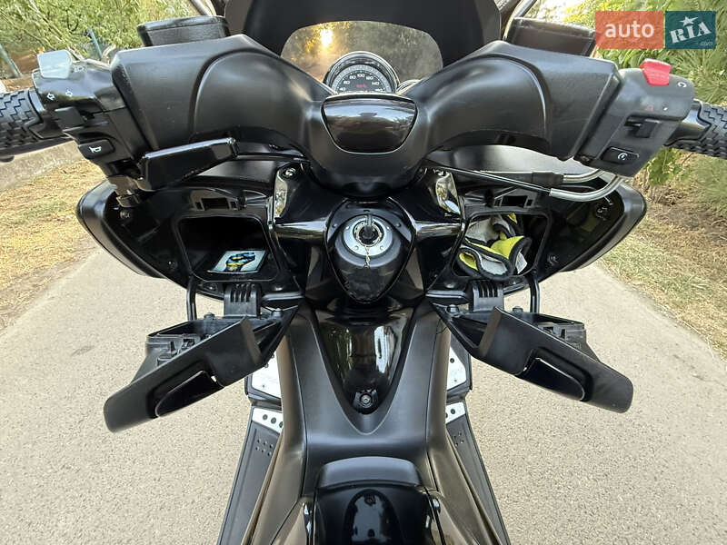 Максі-скутер Yamaha T-MAX 2011 в Одесі фото 40 Максі-скутер Yamaha T-MAX 2011 в Одесі