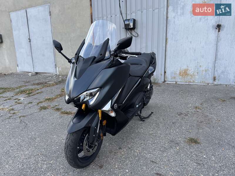 Максі-скутер Yamaha T-MAX 2018 в Дніпрі
