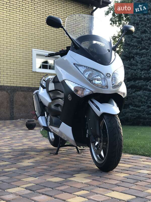 Yamaha T-MAX 2009