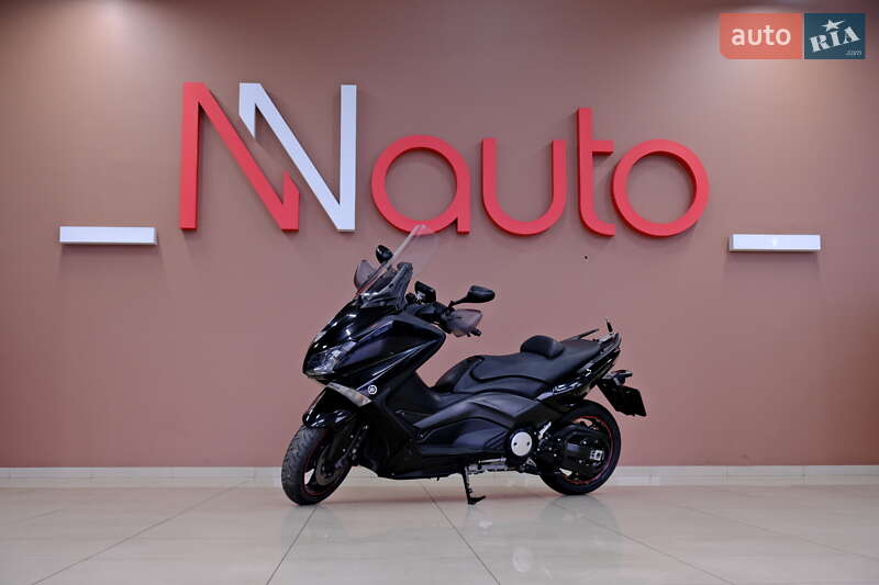 Yamaha T-MAX 2013 Yamaha T-MAX 2013
