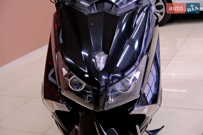 Максі-скутер Yamaha T-MAX 2013 в Одесі фото 13 Максі-скутер Yamaha T-MAX 2013 в Одесі
