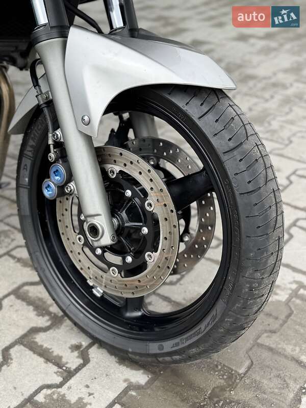 Мотоцикл Спорт-туризм Yamaha TDM 900 2002 в Ровно фото 16 Мотоцикл Спорт-туризм Yamaha TDM 900 2002 в Ровно