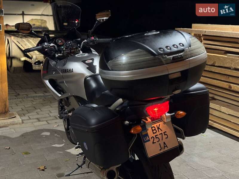 Мотоцикл Спорт-туризм Yamaha TDM 900 2002 в Ровно фото 3 Мотоцикл Спорт-туризм Yamaha TDM 900 2002 в Ровно