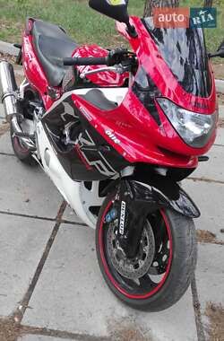 Спортбайк Yamaha Thunder 2000 в 