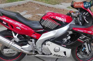 Спортбайк Yamaha Thunder 2000 в 