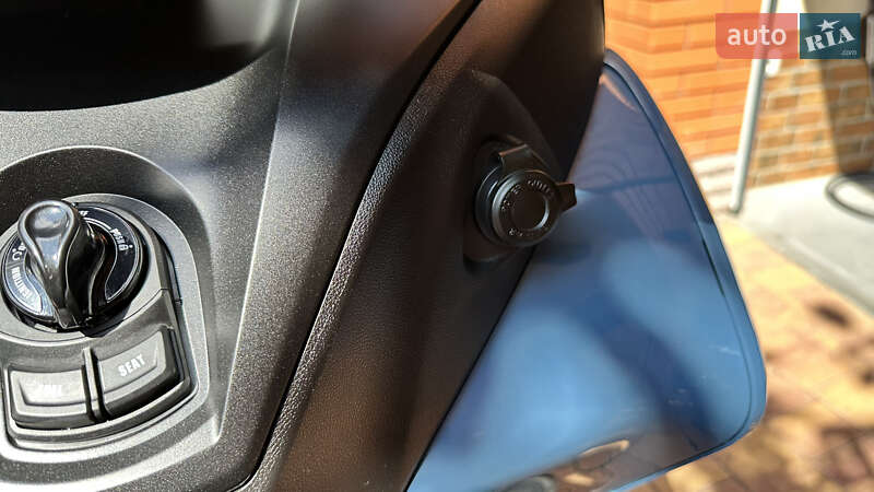 Макси-скутер Yamaha Tricity 2023 в Виннице фото 14 Макси-скутер Yamaha Tricity 2023 в Виннице