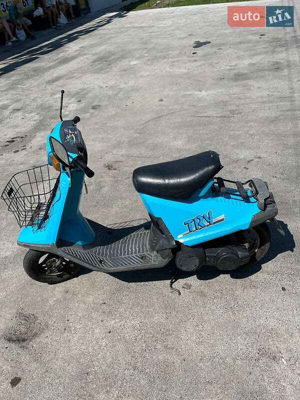 Мокик Yamaha Try 1985 в Карлівці