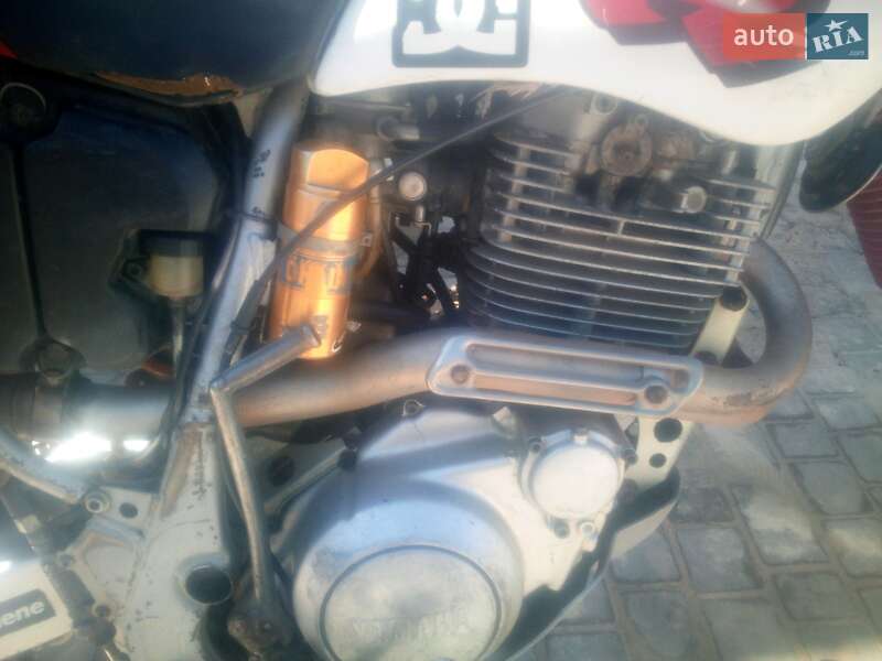 Мотоцикл Внедорожный (Enduro) Yamaha TT-R 2001 в Рахове