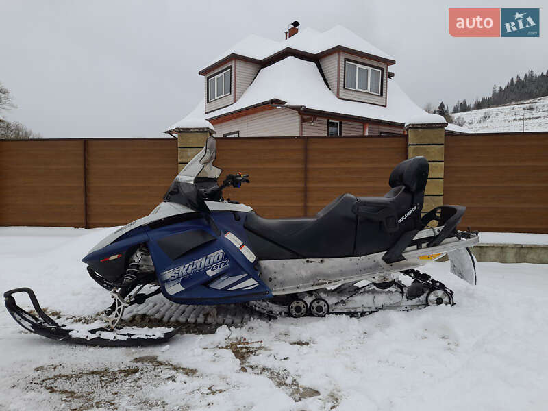 Снегоходы для охоты и рыбалки Yamaha Venture 2005 в Львове