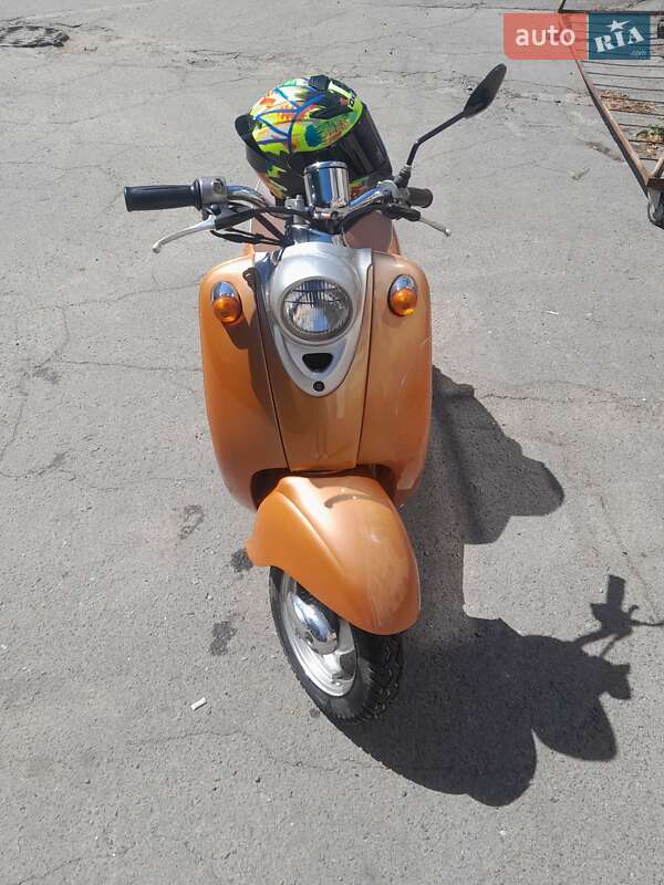 Мопеди Yamaha Vino 2002 в Вінниці