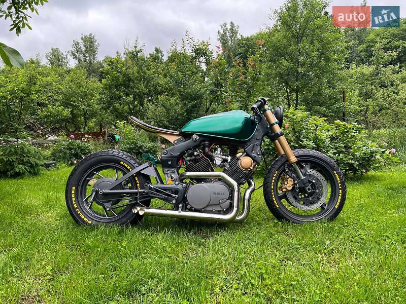 Кафе рейсер Yamaha Virago 1981 в Коломиї