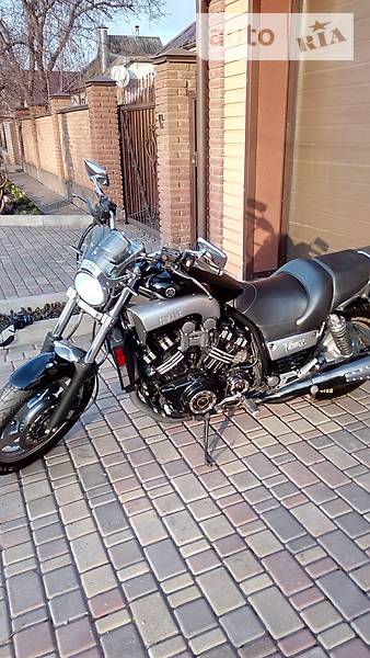 Мотоцикл Круізер Yamaha VMAX 1998 в Кривому Розі