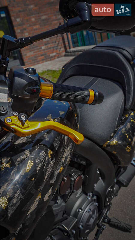 Мотоцикл Спорт-туризм Yamaha VMAX 2015 в Києві